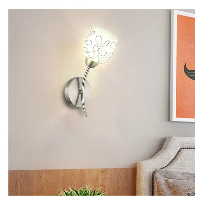 Designed Modern Wall Light Silver